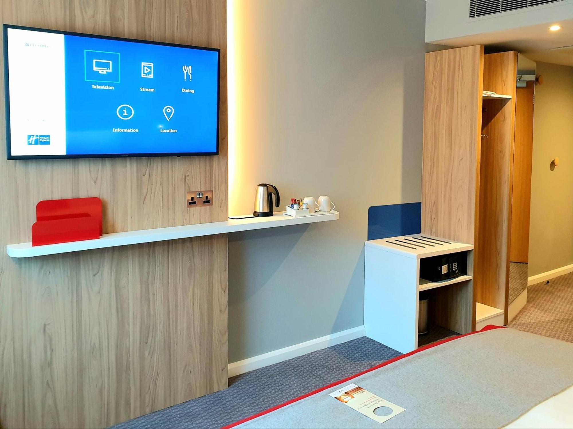 Express Stratford By Ihg 3*