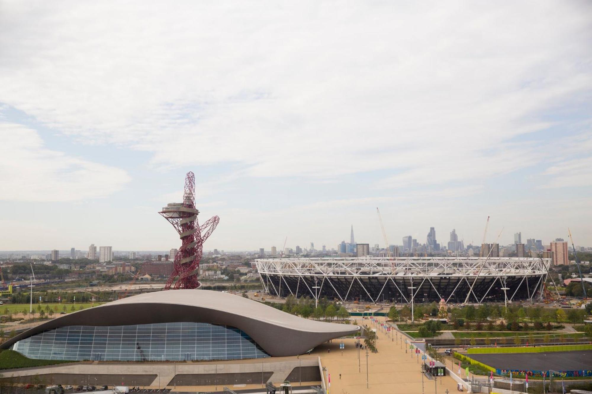 Express Stratford By Ihg Hotel 3*